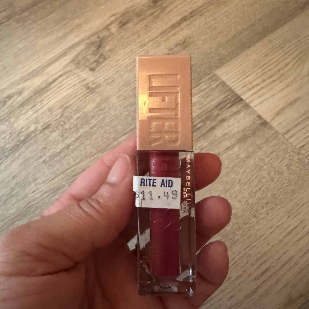 2 for /$10 Maybelline Lifter Gloss in HEAT